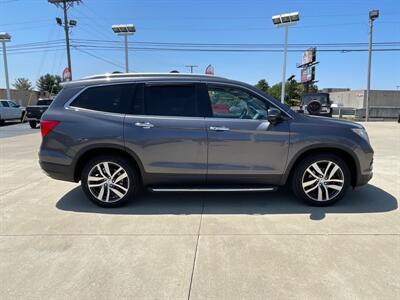 2018 Honda Pilot Touring   - Photo 2 - Lafayette, IN 47905