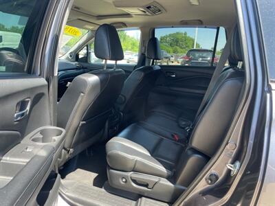 2018 Honda Pilot Touring   - Photo 11 - Lafayette, IN 47905