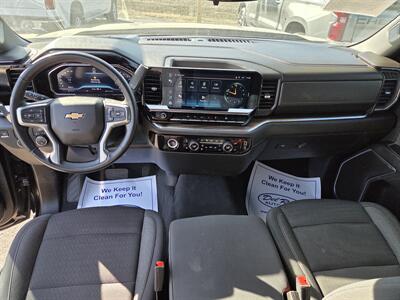 2023 Chevrolet Silverado 1500 LT   - Photo 11 - Lafayette, IN 47905