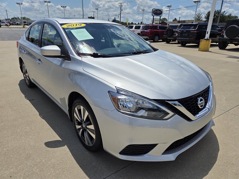 2019 Nissan Sentra SV - Photo 1 - Lafayette, IN 47905