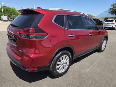 2019 Nissan Rogue SV   - Photo 3 - Lafayette, IN 47905