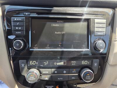 2019 Nissan Rogue SV   - Photo 18 - Lafayette, IN 47905