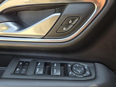 2022 GMC Yukon SLT - Photo 20 - Lafayette, IN 47905