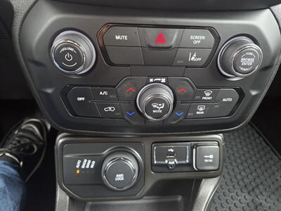 2021 Jeep Renegade 80th Anniversary Edi   - Photo 20 - Lafayette, IN 47905