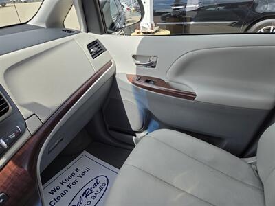 2014 Toyota Sienna XLE 7-Passenger Auto   - Photo 22 - Lafayette, IN 47905