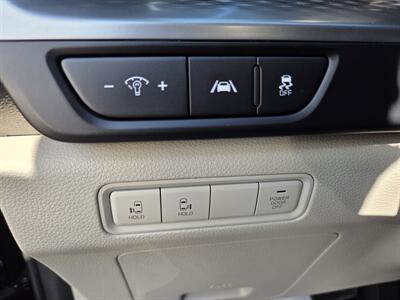2024 Kia Carnival LX   - Photo 13 - Lafayette, IN 47905