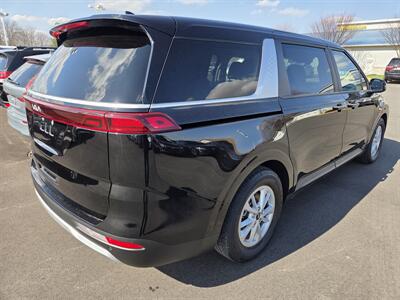 2024 Kia Carnival LX   - Photo 3 - Lafayette, IN 47905