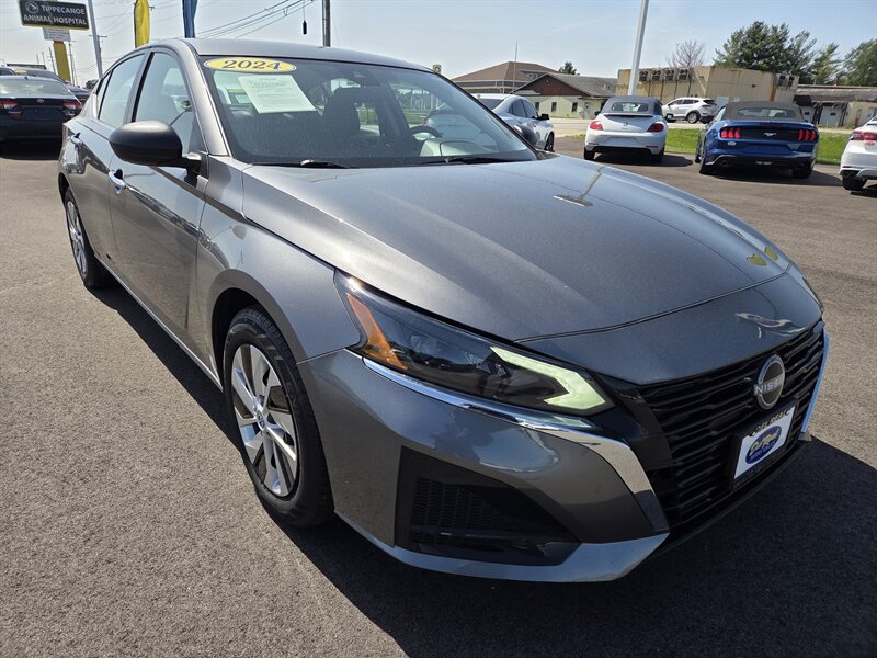2024 Nissan Altima 2.5 S  