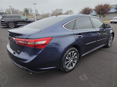 2018 Toyota Avalon XLE - Photo 3 - Lafayette, IN 47905