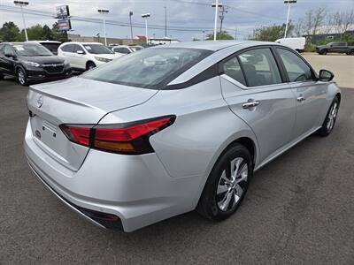 2024 Nissan Altima 2.5 S   - Photo 3 - Lafayette, IN 47905