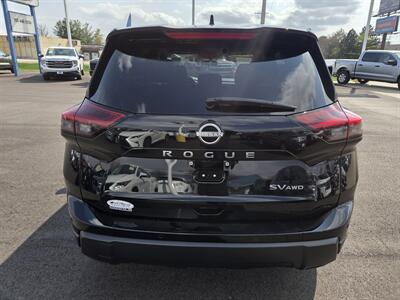 2024 Nissan Rogue SV - Photo 4 - Lafayette, IN 47905