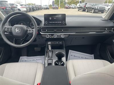 2022 Honda Civic LX - Photo 11 - Lafayette, IN 47905