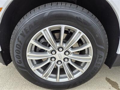 2017 Cadillac XT5 Luxury   - Photo 9 - Lafayette, IN 47905