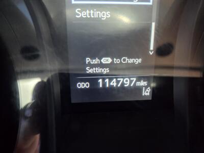 2021 Toyota Camry LE   - Photo 18 - Lafayette, IN 47905