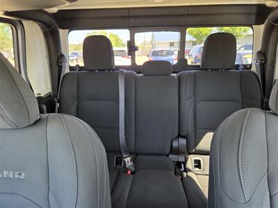 2020 Jeep Gladiator Overland   - Photo 23 - Lafayette, IN 47905