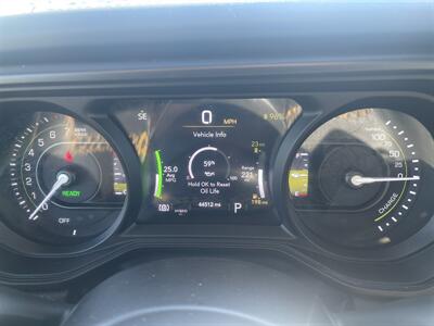 2024 Jeep Wrangler Sahara 4xe - Photo 14 - Lafayette, IN 47905