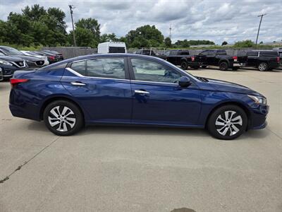 2020 Nissan Altima 2.5 S - Photo 2 - Lafayette, IN 47905