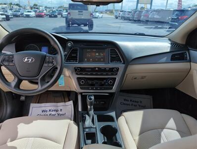 2016 Hyundai SONATA SE   - Photo 12 - Lafayette, IN 47905