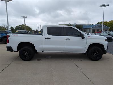 2019 Chevrolet Silverado 1500 LT Trail Boss   - Photo 2 - Lafayette, IN 47905