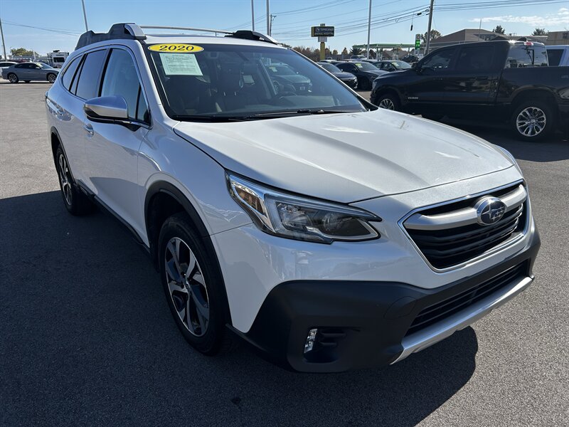 2020 Subaru Outback Touring XT   - Photo 1 - Lafayette, IN 47905