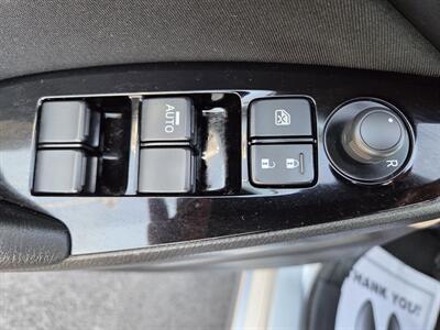 2017 Mazda Mazda3 Sport   - Photo 13 - Lafayette, IN 47905