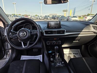 2017 Mazda Mazda3 Sport   - Photo 12 - Lafayette, IN 47905