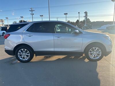 2021 Chevrolet Equinox LT   - Photo 2 - Lafayette, IN 47905