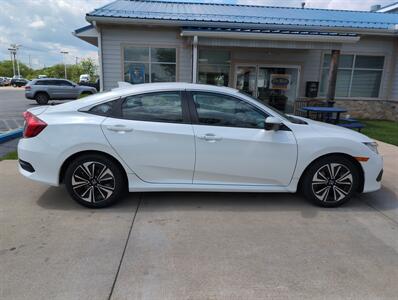 2017 Honda Civic EX-T   - Photo 2 - Lafayette, IN 47905