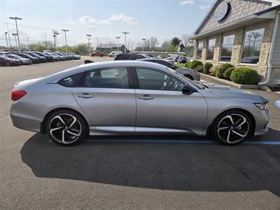 2022 Honda Accord Sport   - Photo 2 - Lafayette, IN 47905