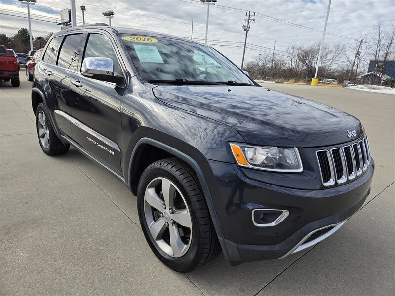 2016 Jeep Grand Cherokee Limited   - Photo 1 - Lafayette, IN 47905