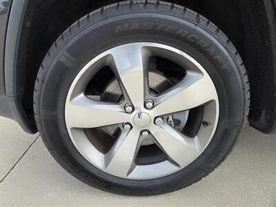 2016 Jeep Grand Cherokee Limited - Photo 9 - Lafayette, IN 47905