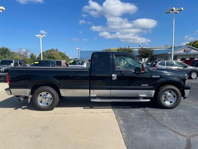 2006 Ford F-250 XLT   - Photo 2 - Lafayette, IN 47905