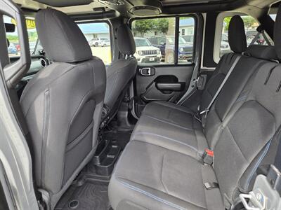2023 Jeep Wrangler Rubicon 4xe - Photo 11 - Lafayette, IN 47905