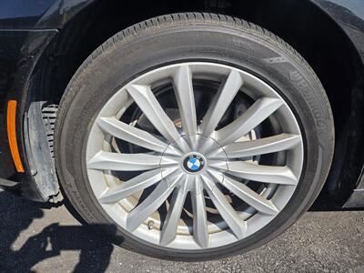 2018 BMW 740i xDrive   - Photo 9 - Lafayette, IN 47905