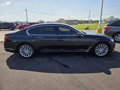 2018 BMW 740i xDrive   - Photo 2 - Lafayette, IN 47905