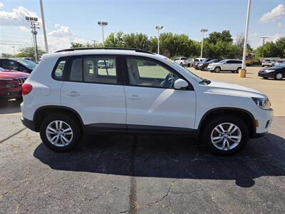 2017 Volkswagen Tiguan 2.0T S 4Motion   - Photo 2 - Lafayette, IN 47905