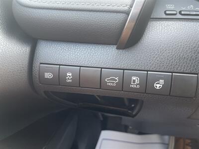 2024 Toyota Camry SE - Photo 13 - Lafayette, IN 47905