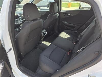 2023 Chevrolet Malibu LT   - Photo 12 - Lafayette, IN 47905