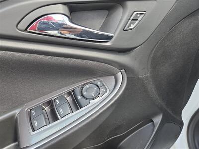 2023 Chevrolet Malibu LT   - Photo 13 - Lafayette, IN 47905