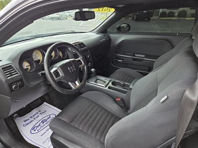 2012 Dodge Challenger SXT   - Photo 10 - Lafayette, IN 47905