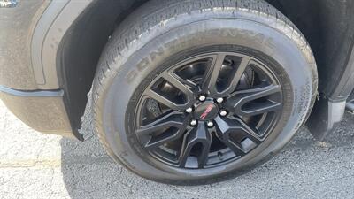 2019 GMC Sierra 1500 Elevation   - Photo 9 - Lafayette, IN 47905