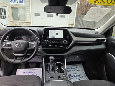 2023 Toyota Highlander L   - Photo 12 - Lafayette, IN 47905