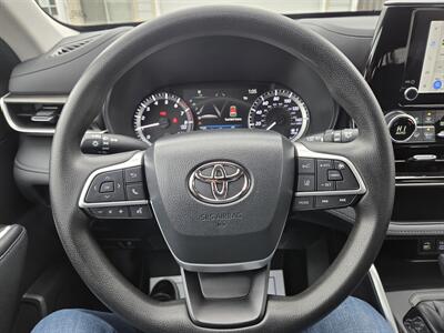 2023 Toyota Highlander L   - Photo 14 - Lafayette, IN 47905