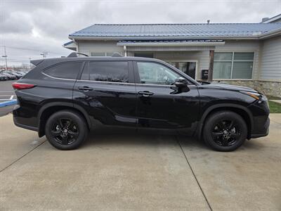 2023 Toyota Highlander L   - Photo 2 - Lafayette, IN 47905