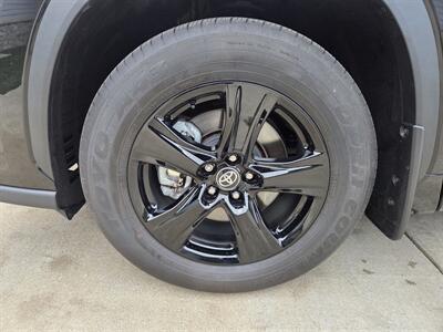 2023 Toyota Highlander L   - Photo 9 - Lafayette, IN 47905