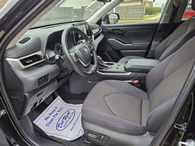 2023 Toyota Highlander L   - Photo 10 - Lafayette, IN 47905