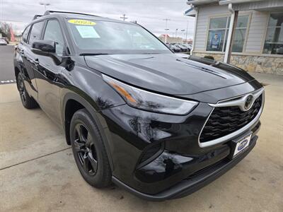 2023 Toyota Highlander L   - Photo 1 - Lafayette, IN 47905