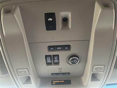 2020 Chevrolet Tahoe Premier   - Photo 21 - Lafayette, IN 47905