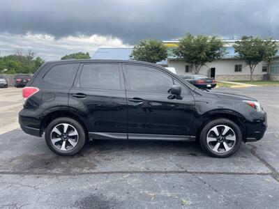 2018 Subaru Forester 2.5i   - Photo 2 - Lafayette, IN 47905