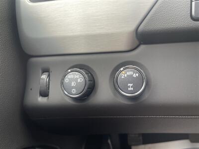 2020 GMC Yukon SLT Standard Edition   - Photo 14 - Lafayette, IN 47905